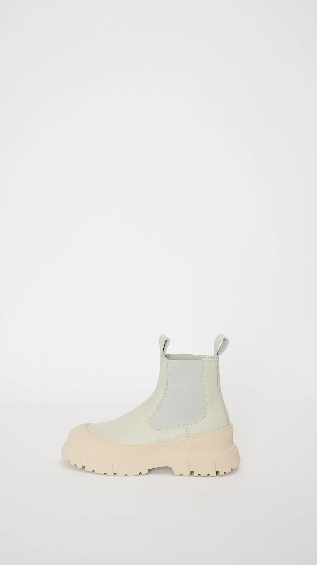 Fabulous Rubber Chelsea Boots in Mastic