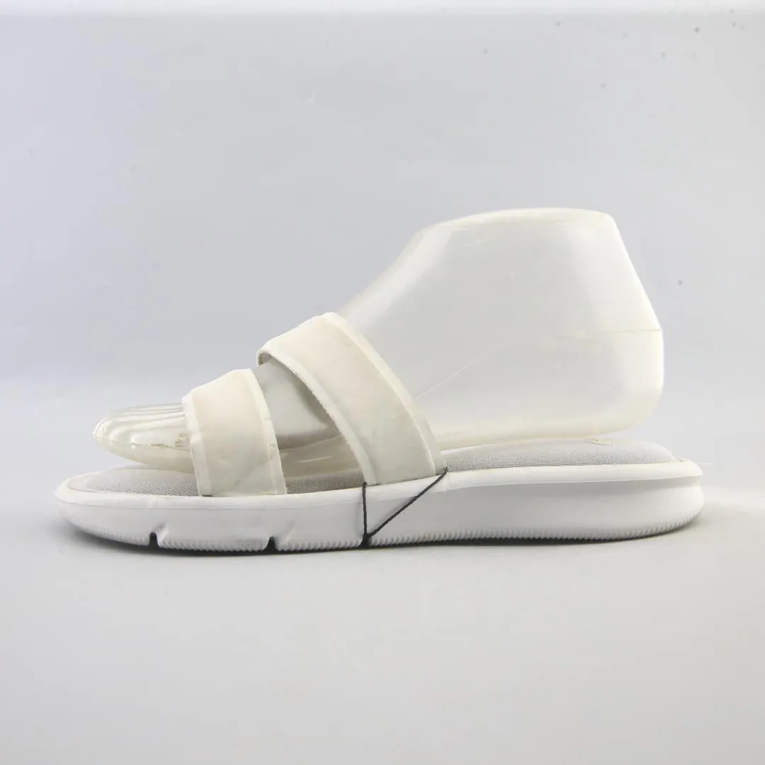 NIKE ULTRA COMFORT