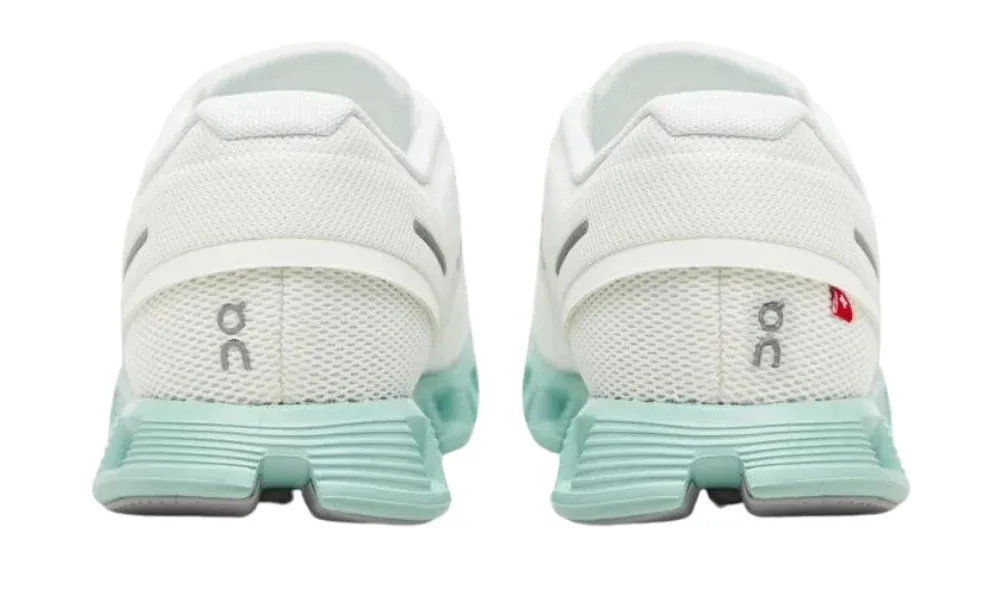 On Running Cloud 5 'White'