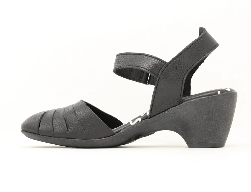 Womens Cushioned Danice Black Heeled Shoes